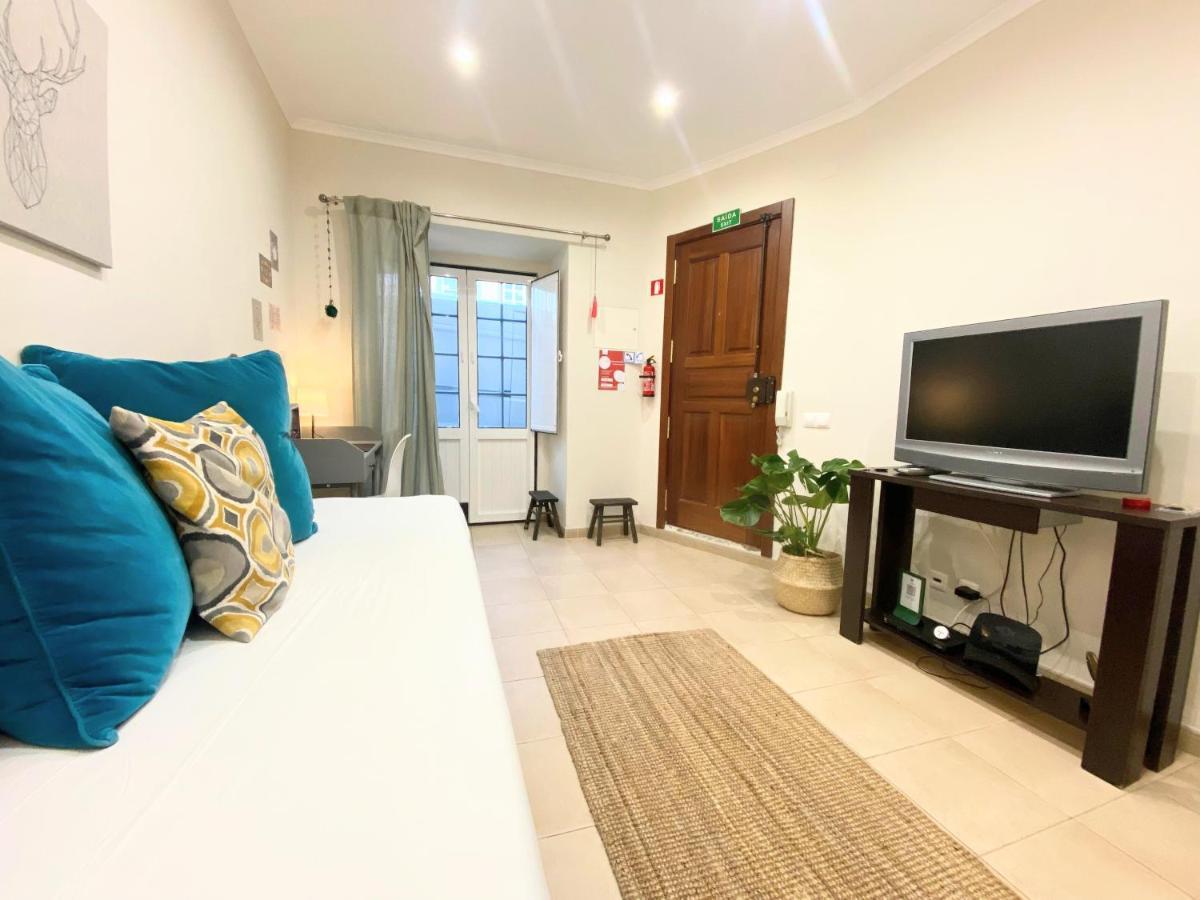 Apartment In The Center Next To The Parliament Lisboa Екстериор снимка